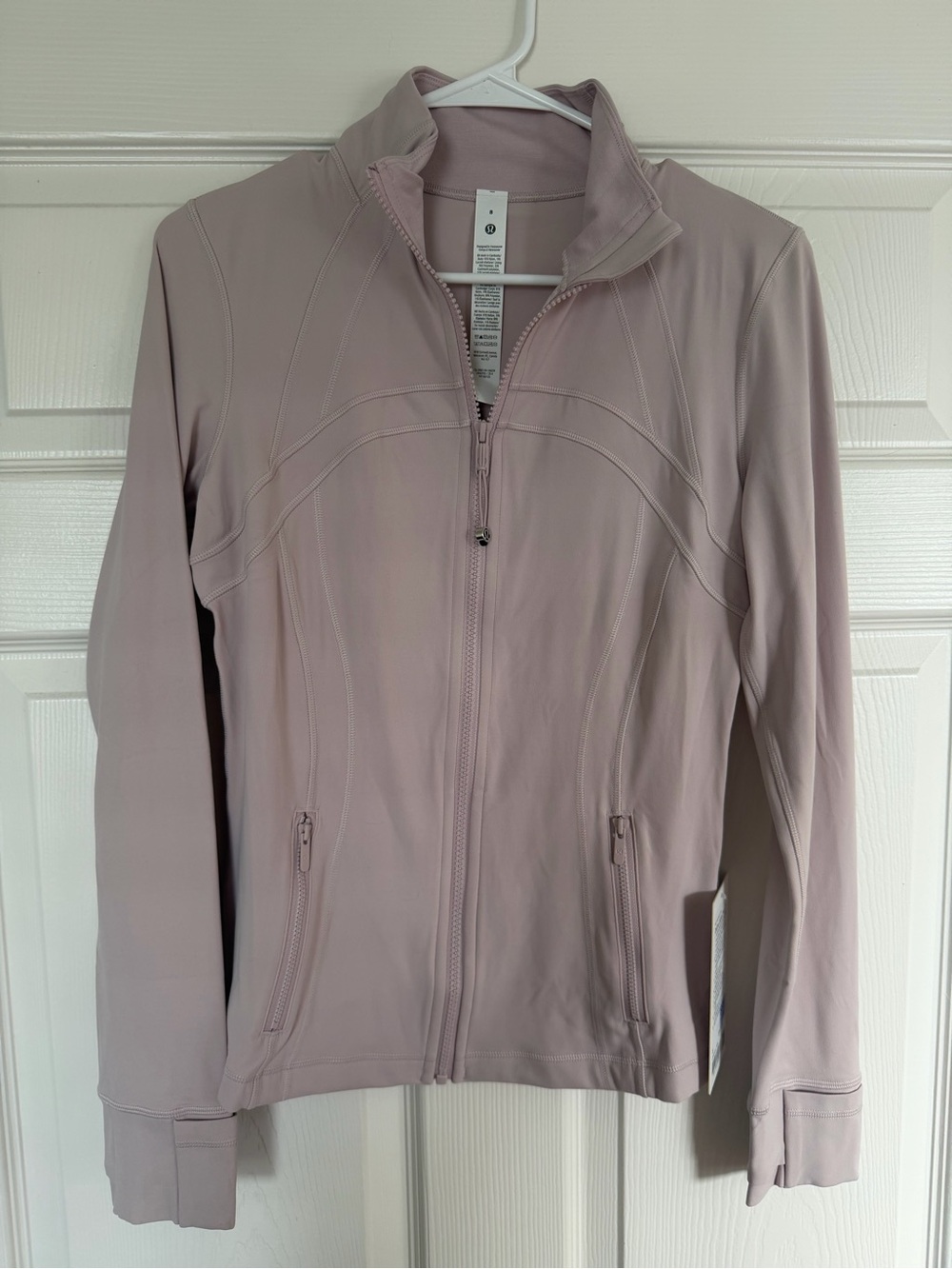 Lululemon define nulu soft pink jacket size 8 medium NWT